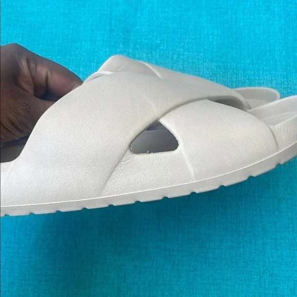 GAP Beige Flats & Loafers - Picture 6 of 7